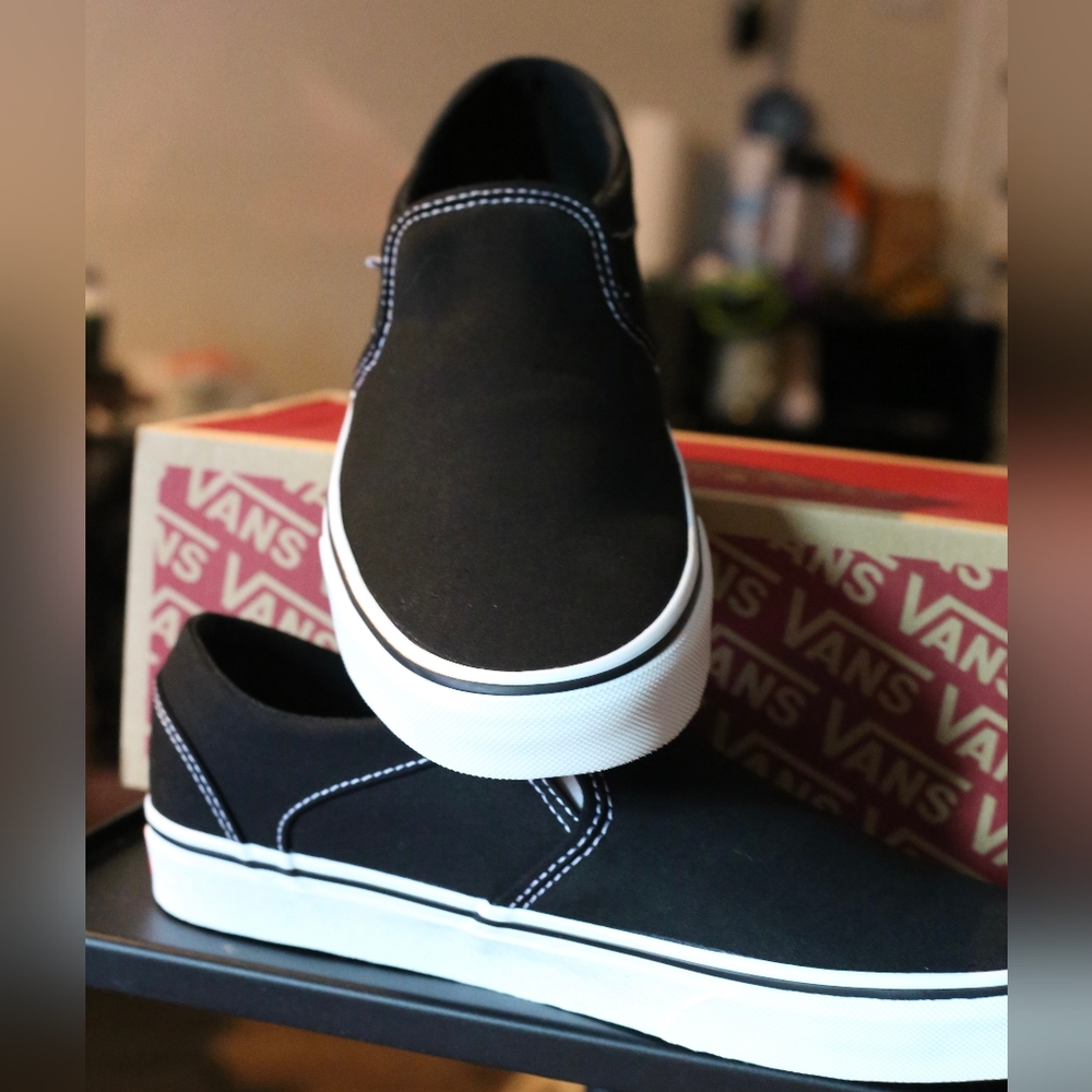 SOLD Womens Slip On Vans Size 11